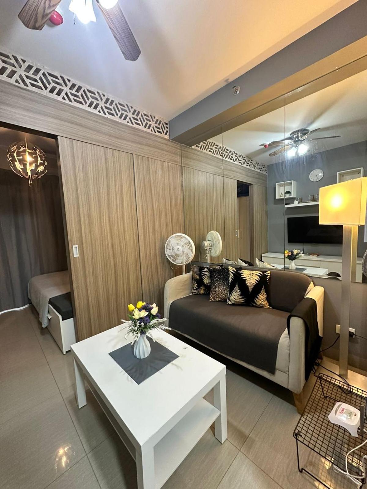Fully Equipped 1Br Condo At Shore2 Near To Moa Manilla Buitenkant foto